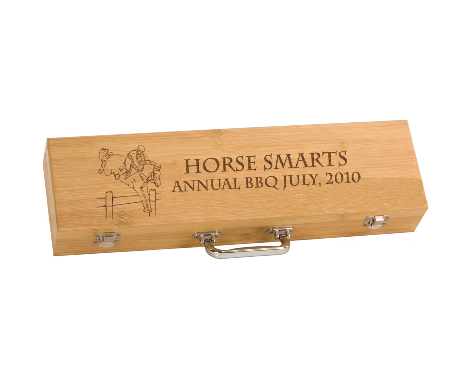Custom engraved BBQ tools gift set with personalized text and the horse design of your choice. Makes a great equestrian gift. Equestrian BBQ Set