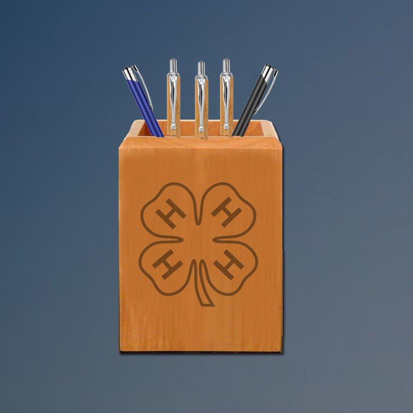 Engraved maple 4-H pen holder with with your choice of 4-H logo and personalized text. 6+ 4-H logos to choose from.
