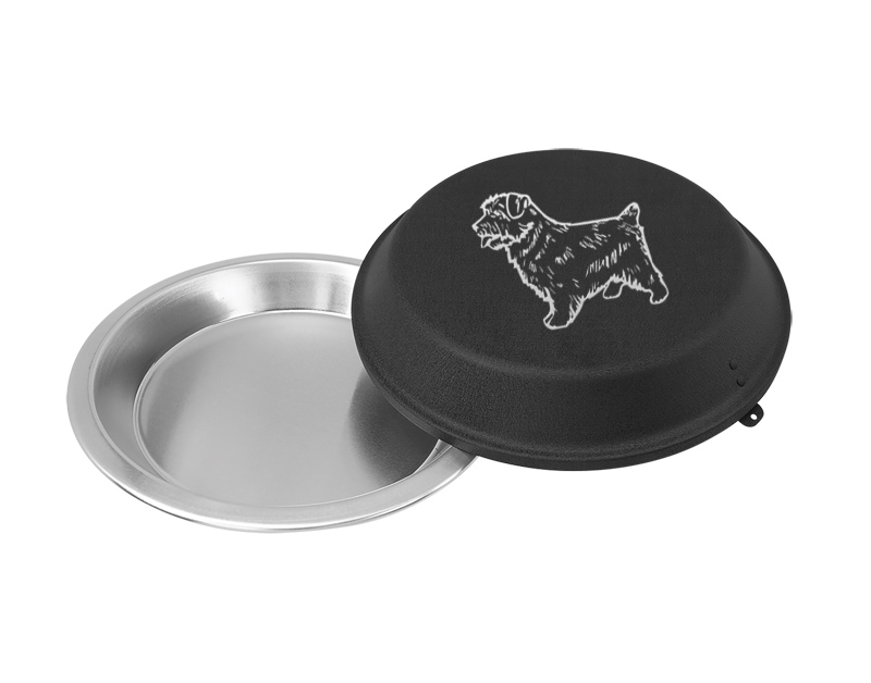 Custom pie pan with your choice of dog design and personalized text. Dog Pie Pan