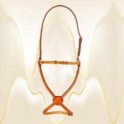Edgewood Leather plain raised figure 8 noseband / caveson. Noseband comes in Pony, Cob, Horse and Oversize.