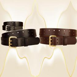 Double holes bridle leather belt that is 1 1/2" wide.
