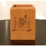 Personalized maple wood pen holder with custom engraved Golden Retriever dog design and engraved text. Golden Retriever Pen Holder