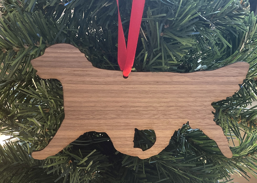Wood Golden Retriever Christmas ornament with your choice of wood type, size and personalized text. Golden Retriever Ornament